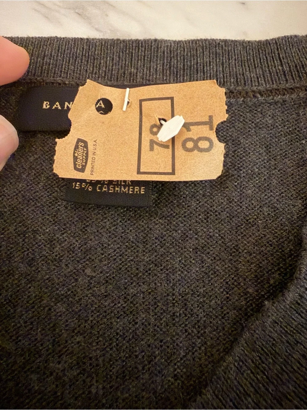 Banana Republic Silk & Cashmere Men's V-Neck Sweater in Charcoal- L